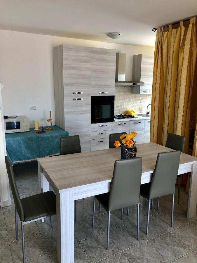 Apartamento Casa Sul Corso Di Lido Marini Exterior foto